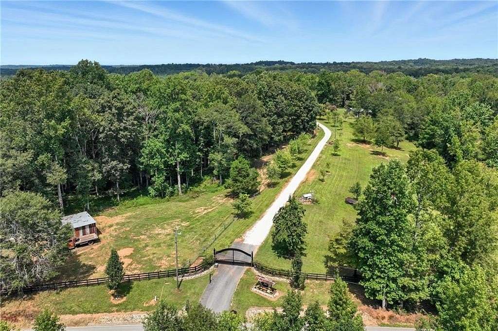 26.3 Acres of Agricultural Land with Home for Sale in Commerce, Georgia
