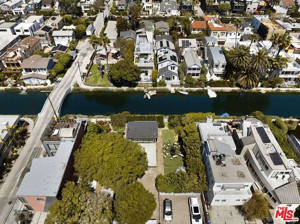 0.07 Acres of Residential Land for Sale in Venice, California