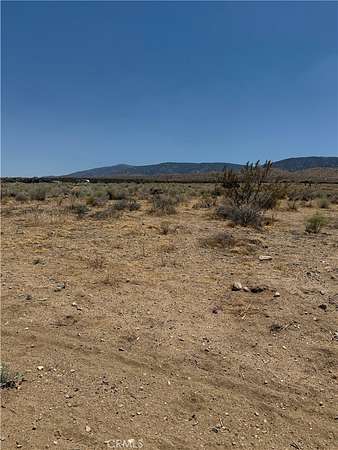 2.53 Acres of Land for Sale in Llano, California