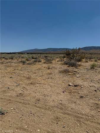 2.53 Acres of Land for Sale in Llano, California