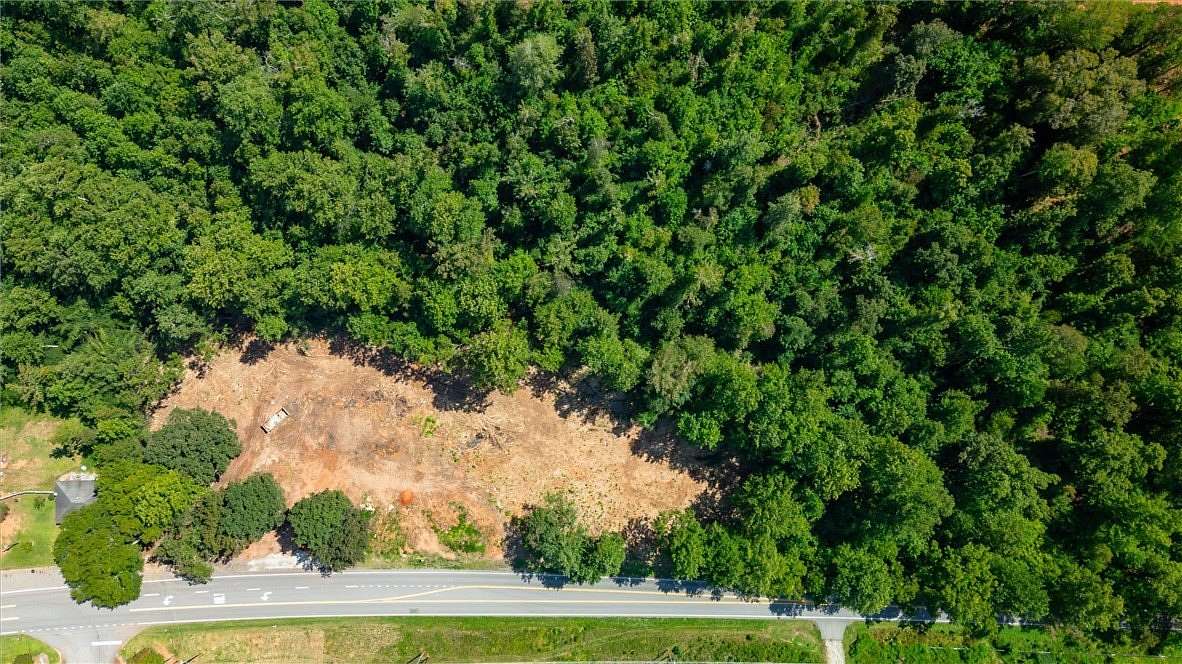 2.5 Acres of Residential Land for Sale in Liberty, South Carolina
