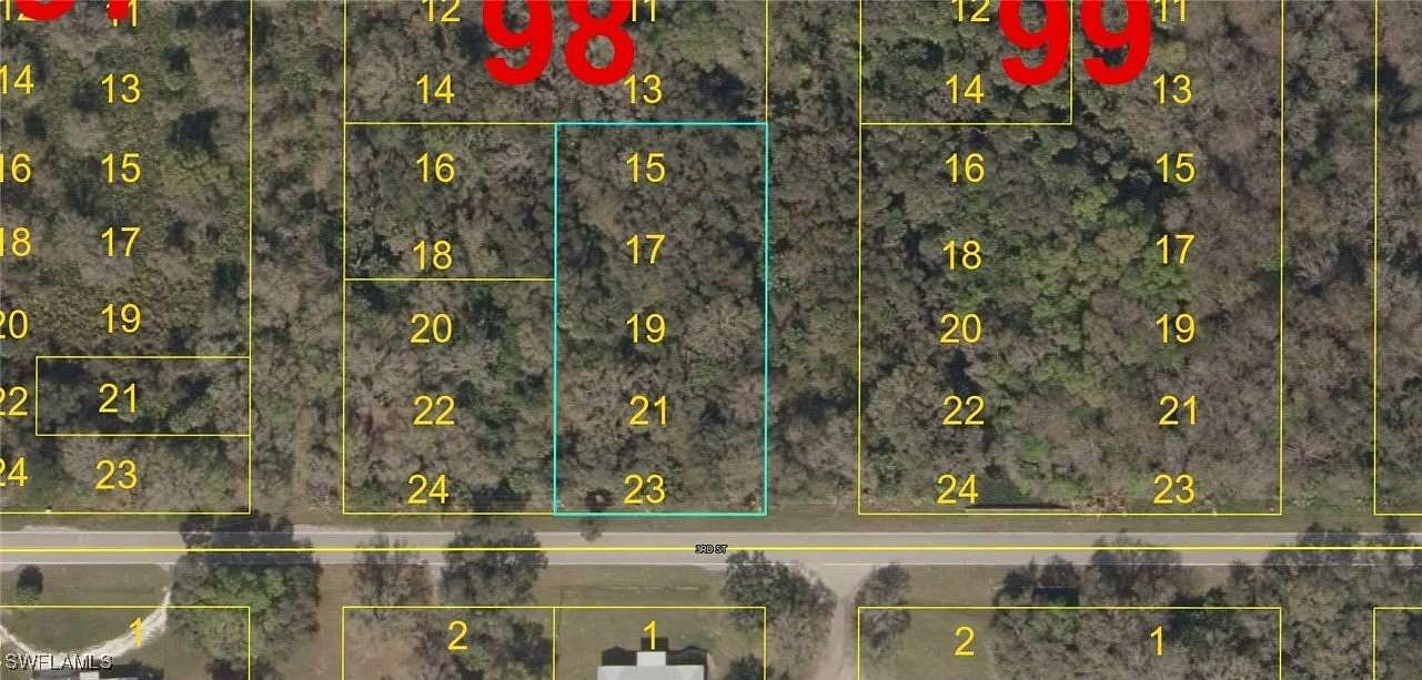 0.77 Acres of Residential Land for Sale in Palmdale, Florida