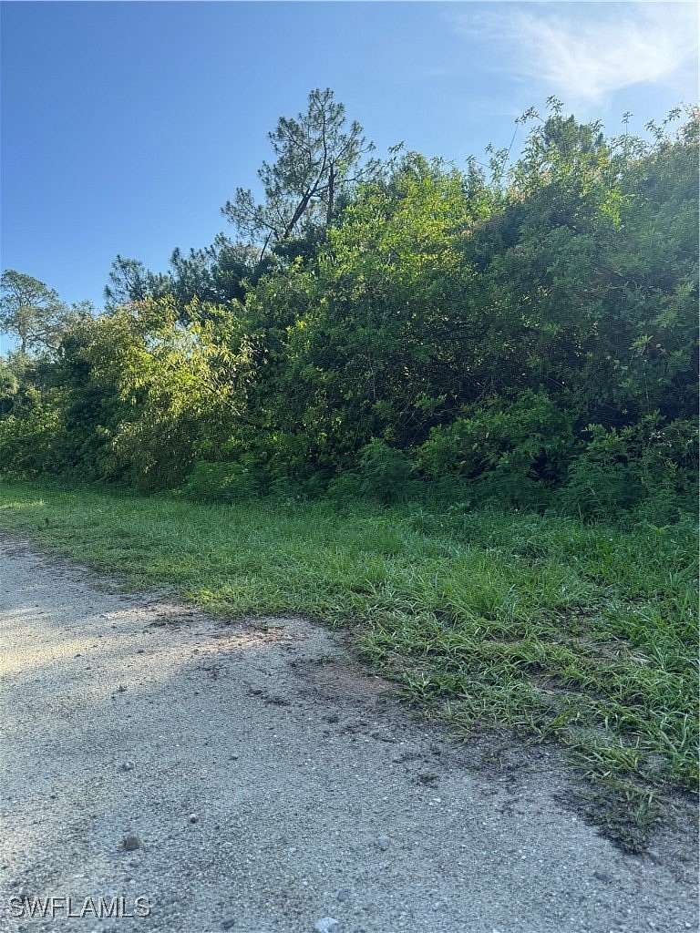 1.25 Acres of Land for Sale in Clewiston, Florida
