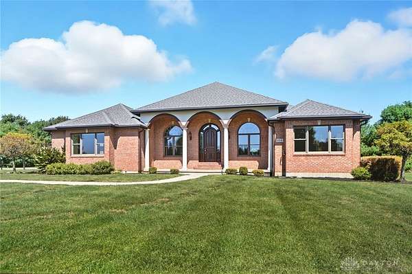 1.62 Acres of Residential Land with Home for Sale in Beavercreek Township, Ohio