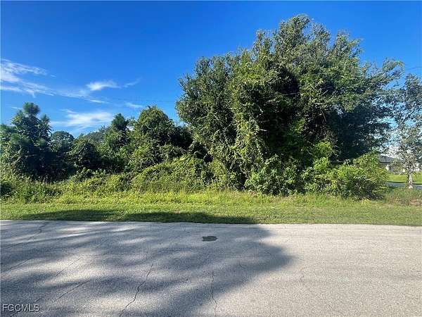 0.27 Acres of Land for Sale in Lehigh Acres, Florida