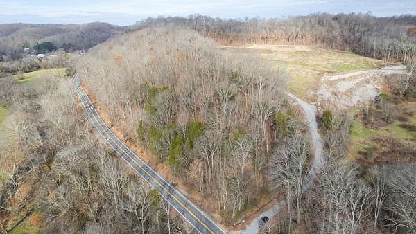 10 Acres of Land for Sale in Whites Creek, Tennessee