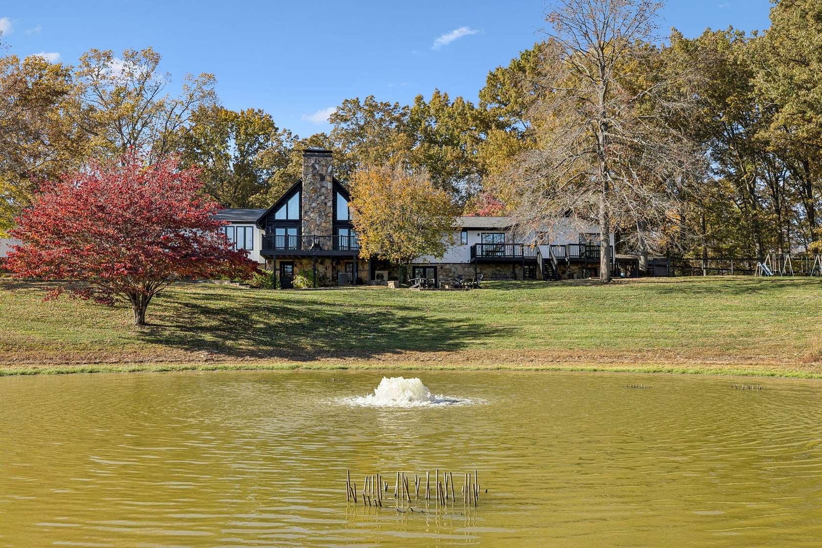 21.7 Acres of Recreational Land with Home for Sale in Chapmansboro, Tennessee