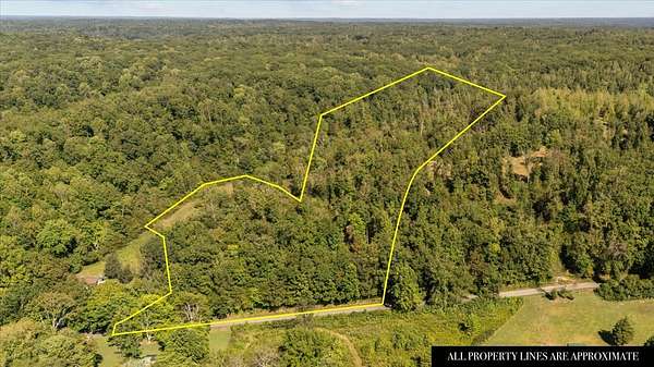 30 Acres of Recreational Land for Sale in Waverly, Tennessee