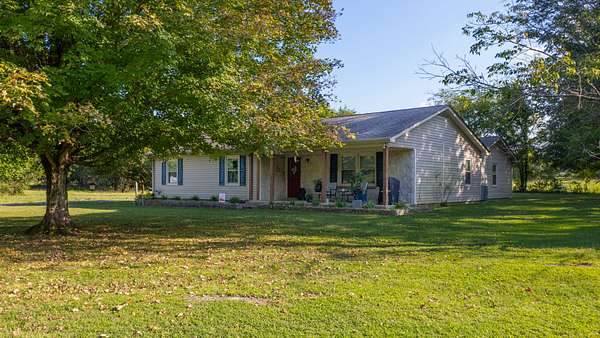 29.1 Acres of Land with Home for Sale in Christiana, Tennessee