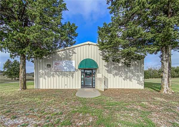 19.7 Acres of Improved Mixed-Use Land for Sale in Berryville, Arkansas