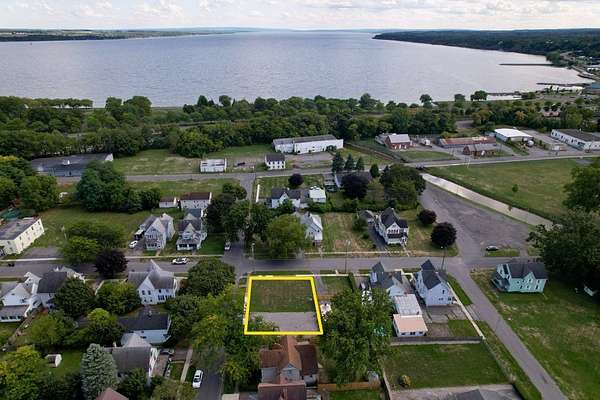 0.16 Acres of Residential Land for Sale in Geneva, New York