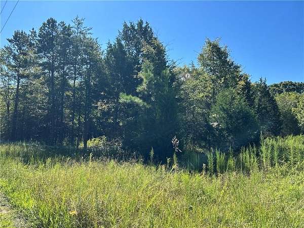 4 Acres of Residential Land for Sale in Mocksville, North Carolina