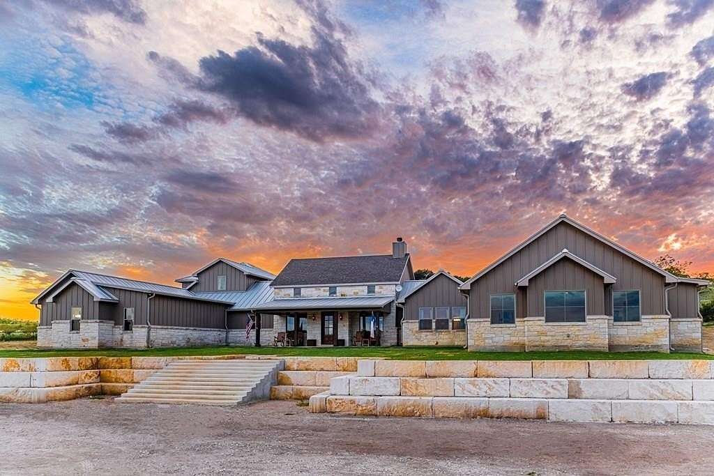 4.74 Acres of Residential Land with Home for Sale in Fredericksburg, Texas