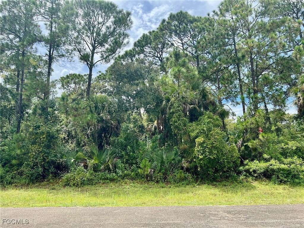 0.25 Acres of Residential Land for Sale in LaBelle, Florida