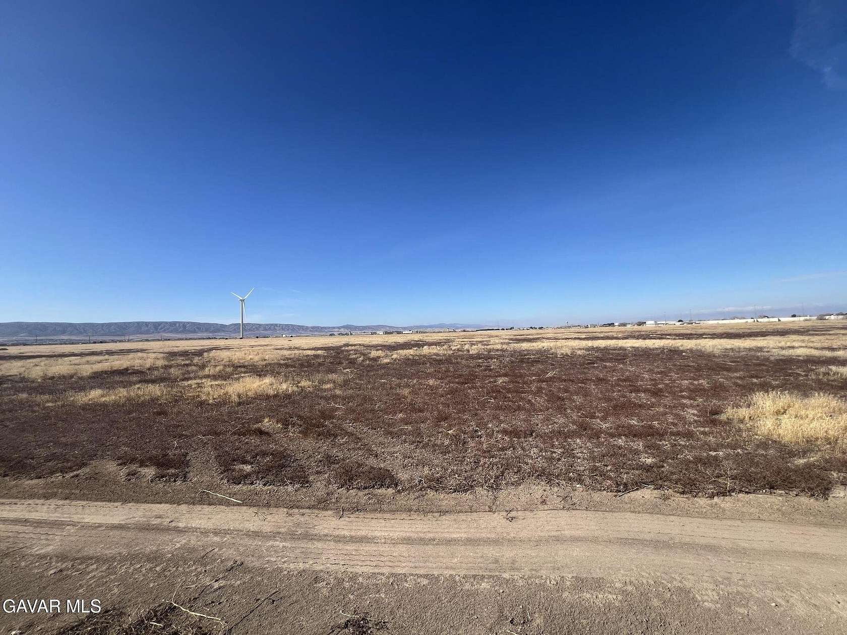 1.25 Acres of Residential Land for Sale in Lancaster, California