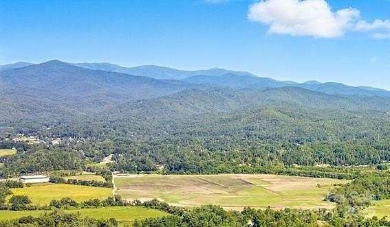 15 Acres of Land for Sale in Pisgah Forest, North Carolina