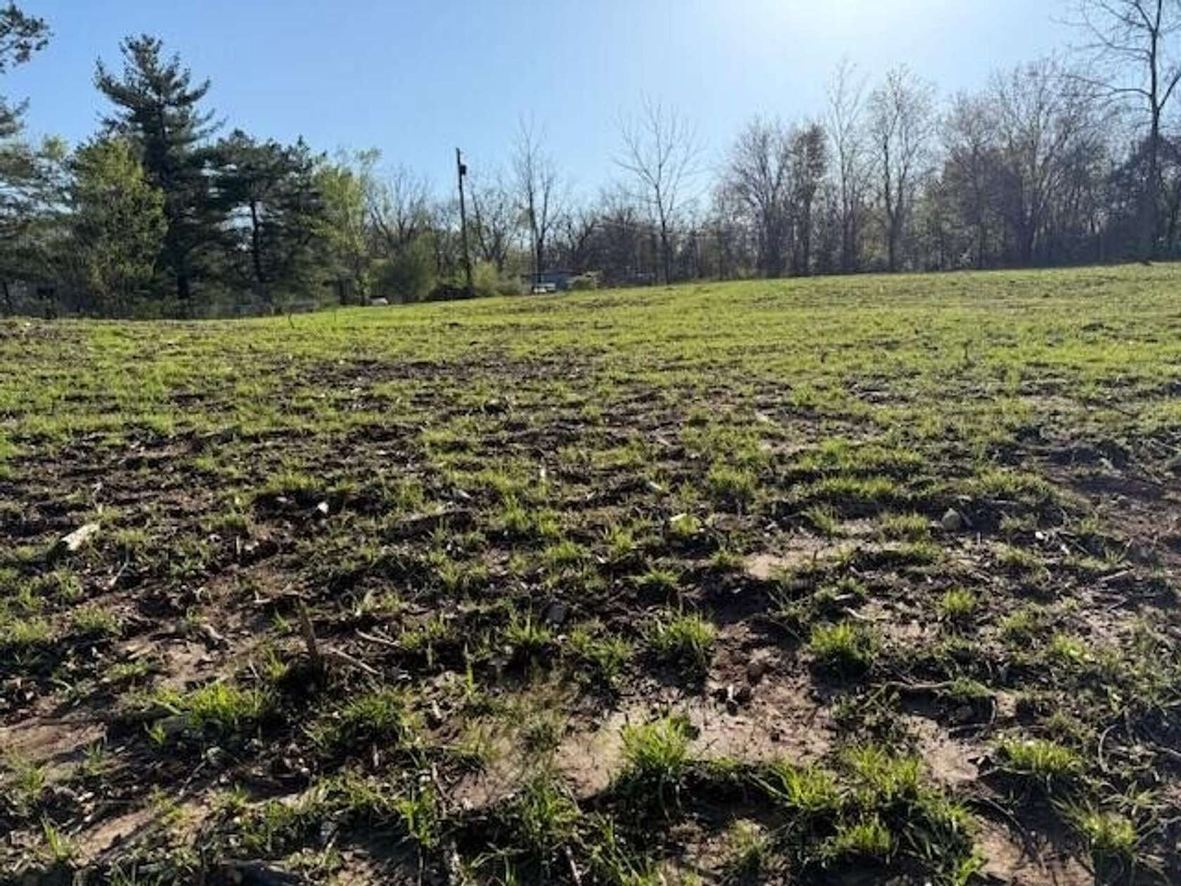 1 Acre of Residential Land for Sale in Pomona, Missouri