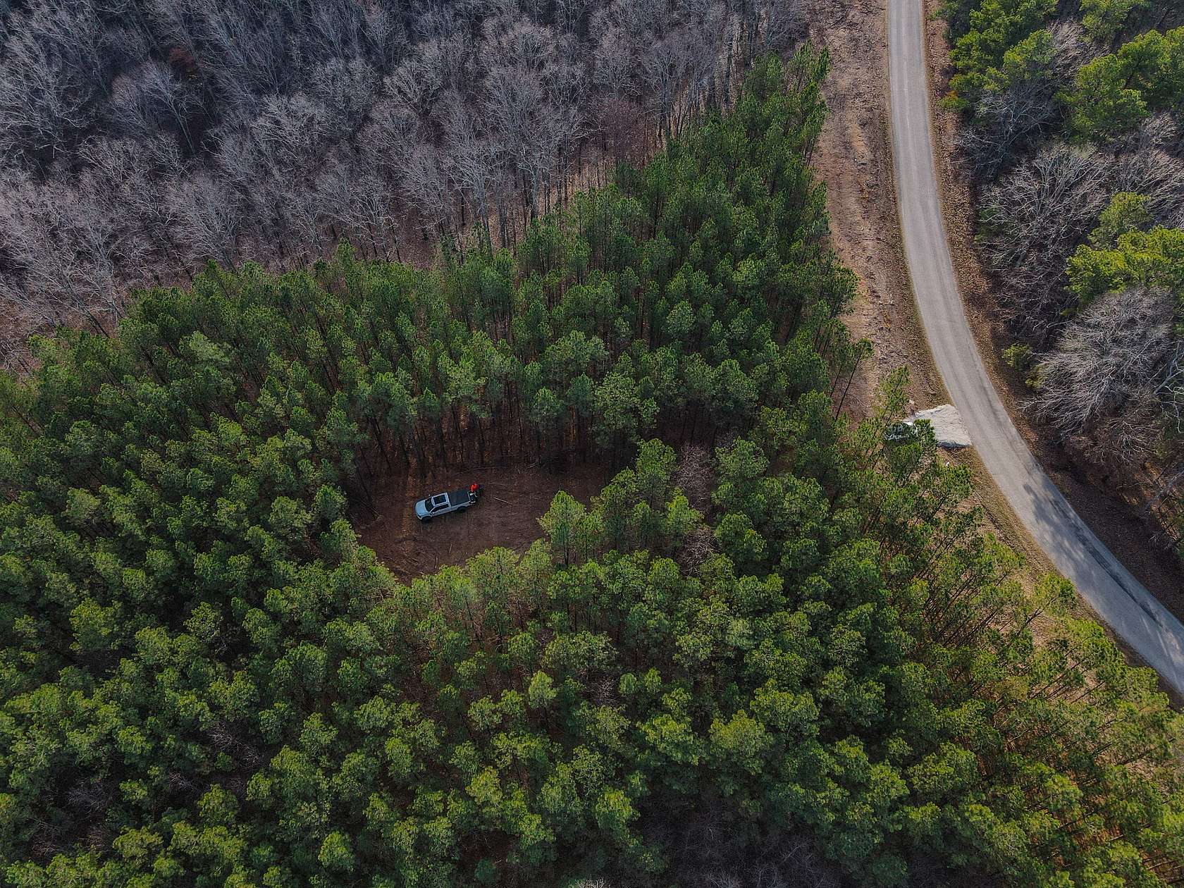 8 Acres of Land for Sale in Hohenwald, Tennessee