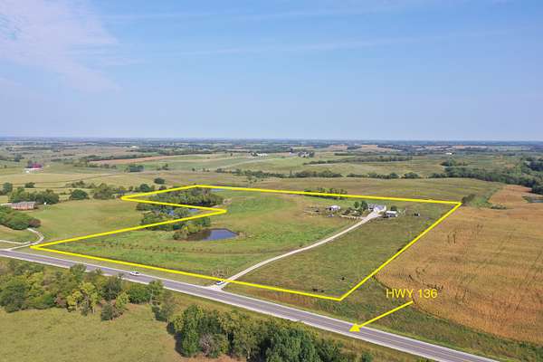 29 Acres of Land with Home for Sale in Albany, Missouri
