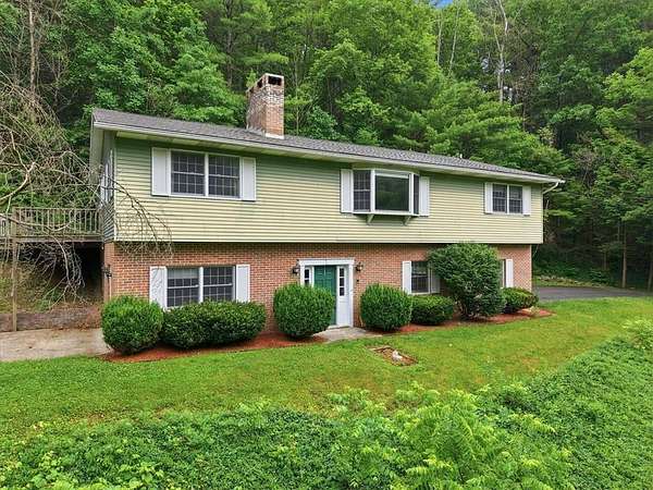 45.5 Acres of Land with Home for Sale in Mahoning Township, Pennsylvania