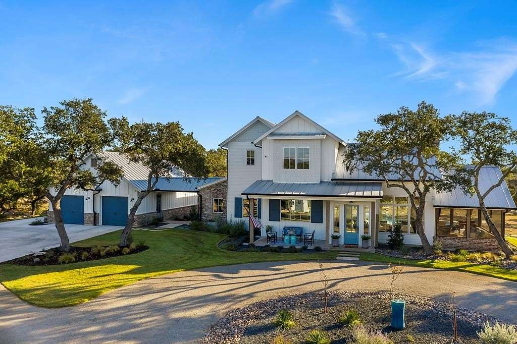 5 Acres of Residential Land with Home for Sale in Fredericksburg, Texas