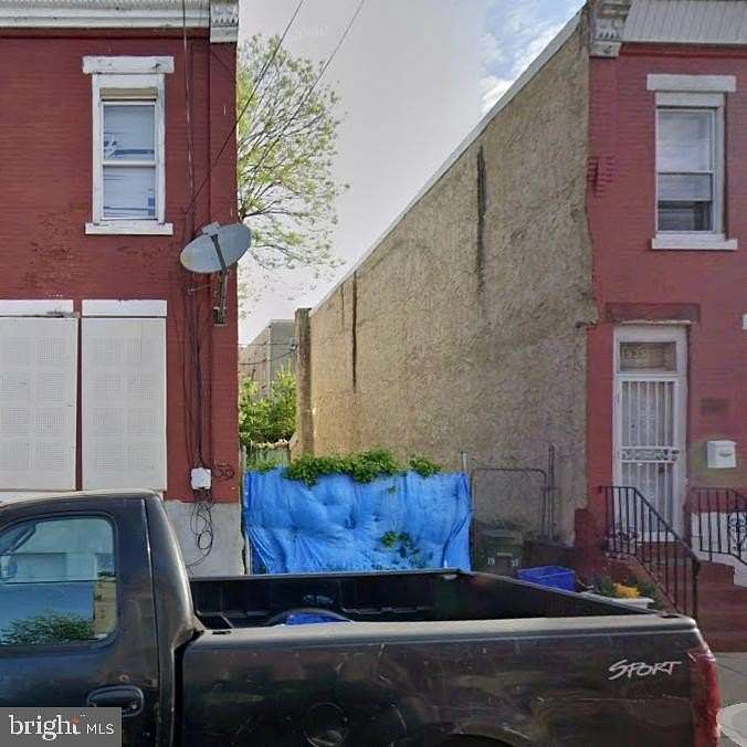 0.03 Acres of Residential Land for Sale in Philadelphia, Pennsylvania