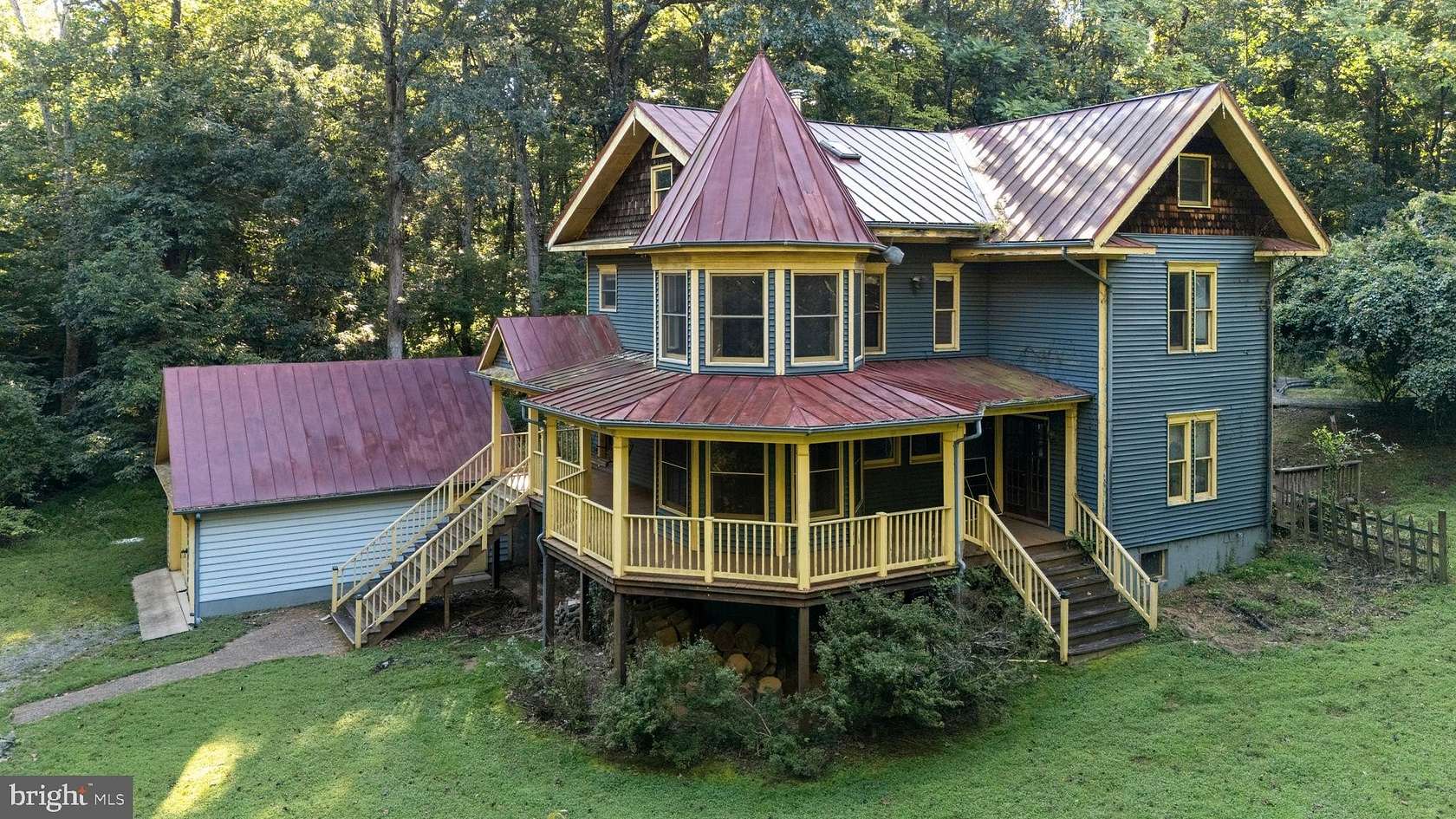 12 Acres of Land with Home for Sale in Round Hill, Virginia