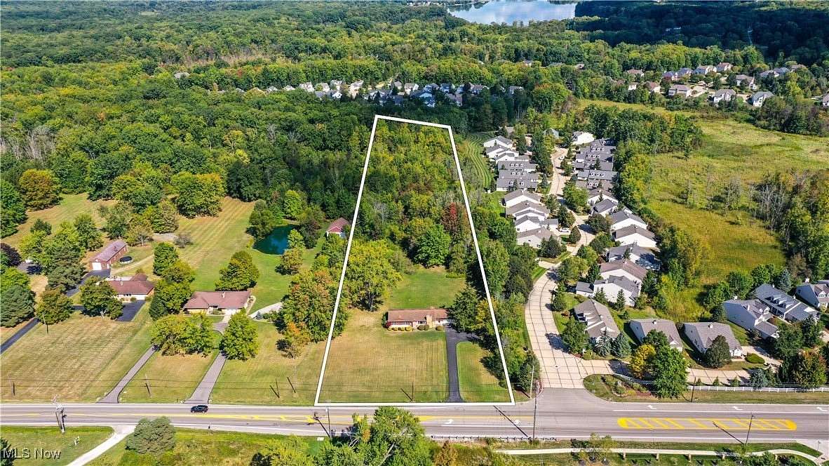 5.34 Acres of Residential Land with Home for Sale in Aurora, Ohio