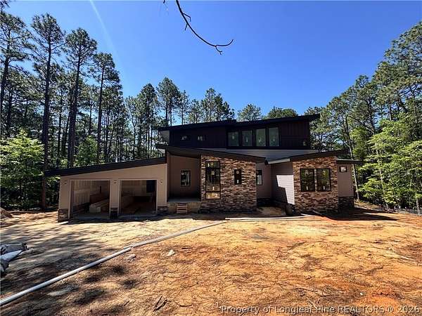 1.7 Acres of Land with Home for Sale in Southern Pines, North Carolina