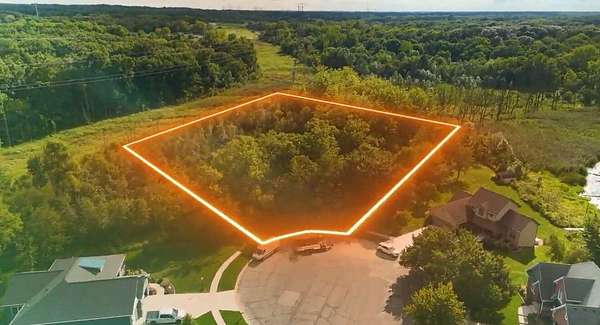 1.84 Acres of Residential Land for Sale in Valparaiso, Indiana