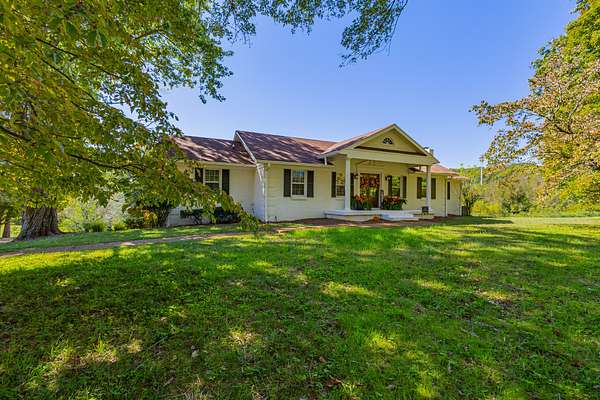 3 Acres of Residential Land with Home for Sale in Columbia, Tennessee