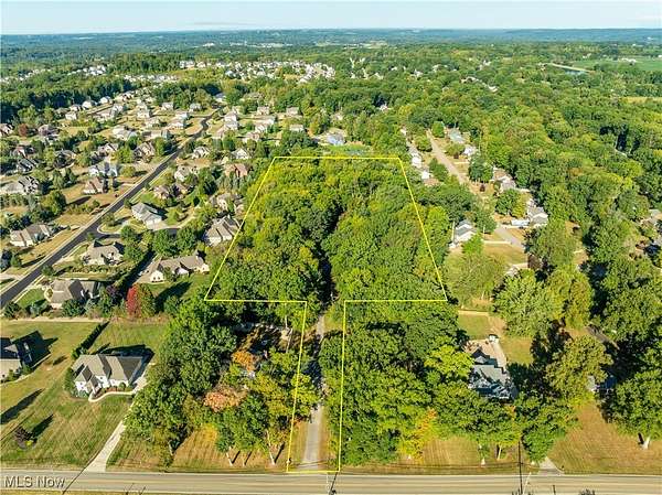 4.27 Acres of Residential Land with Home for Sale in Massillon, Ohio