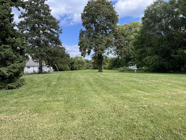 1 Acre of Land for Sale in Milwaukee, Wisconsin