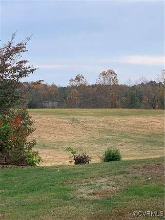 11.5 Acres of Land for Sale in Bowling Green, Virginia