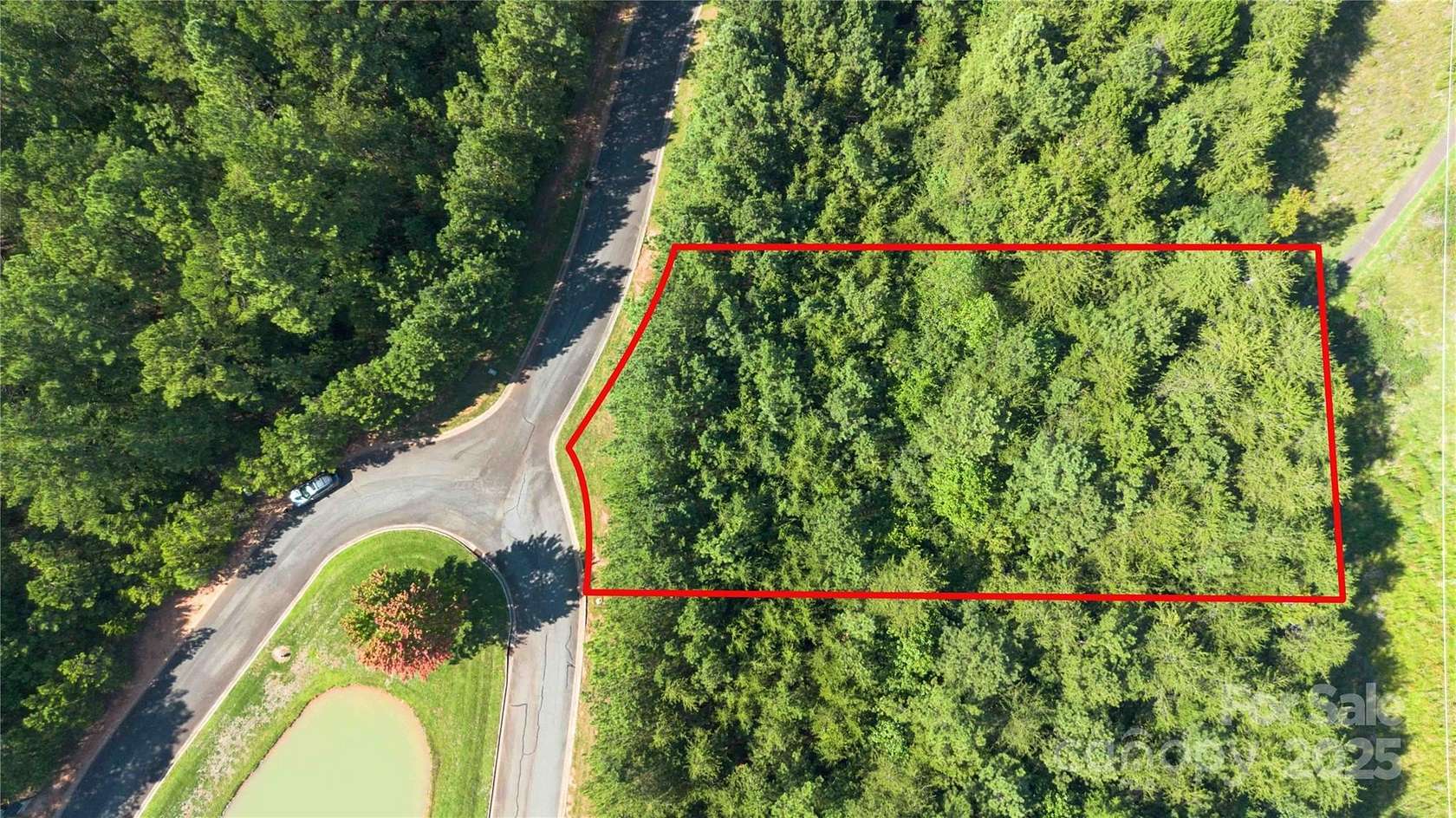 0.77 Acres of Residential Land for Sale in Belmont, North Carolina