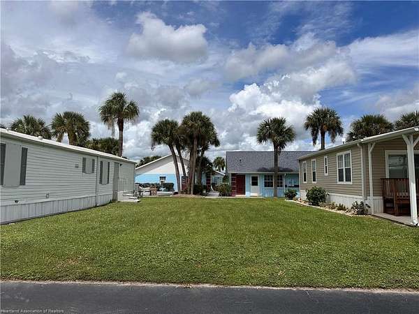 0.05 Acres of Residential Land for Sale in Zolfo Springs, Florida