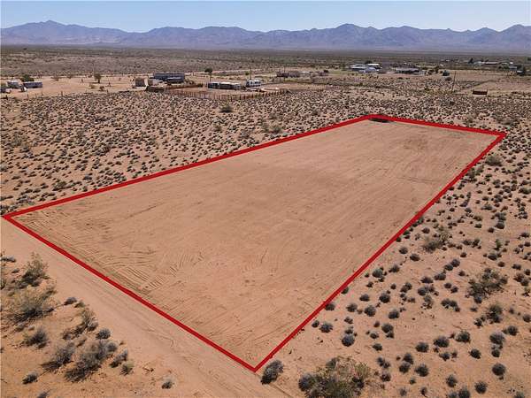 1.17 Acres of Residential Land for Sale in Golden Valley, Arizona