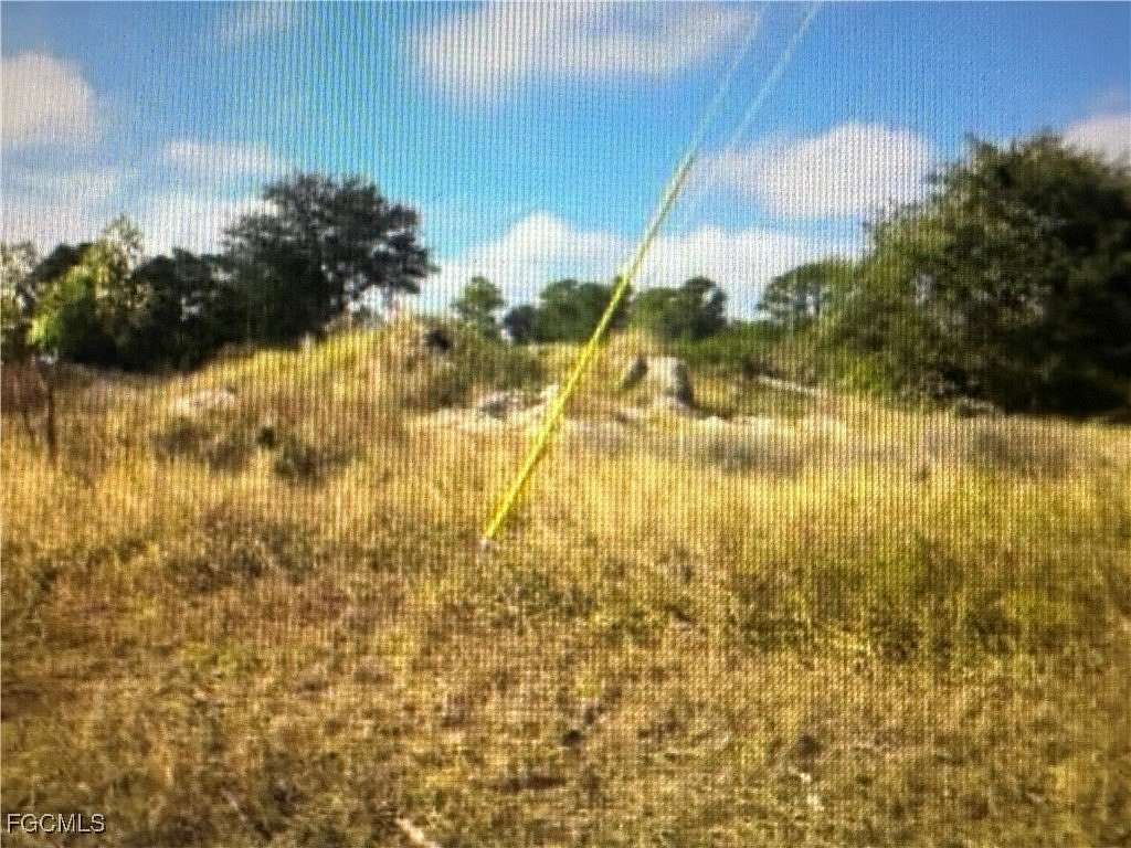 0.25 Acres of Residential Land for Sale in Lehigh Acres, Florida