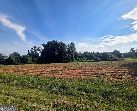 5.24 Acres of Residential Land for Sale in Heflin, Alabama