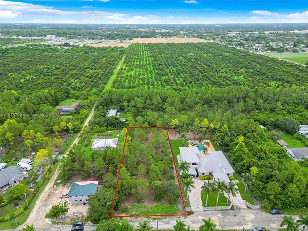 0.85 Acres of Residential Land for Sale in Homestead, Florida