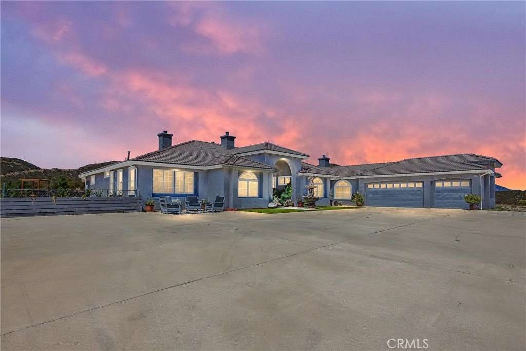 2.59 Acres of Residential Land with Home for Sale in Banning, California