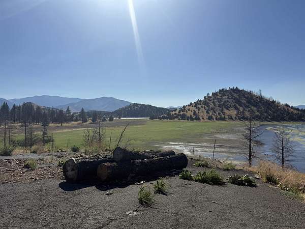 0.92 Acres of Residential Land for Sale in Weed, California