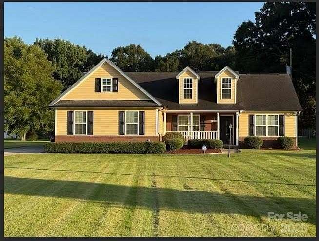 1.86 Acres of Residential Land with Home for Sale in Monroe, North Carolina