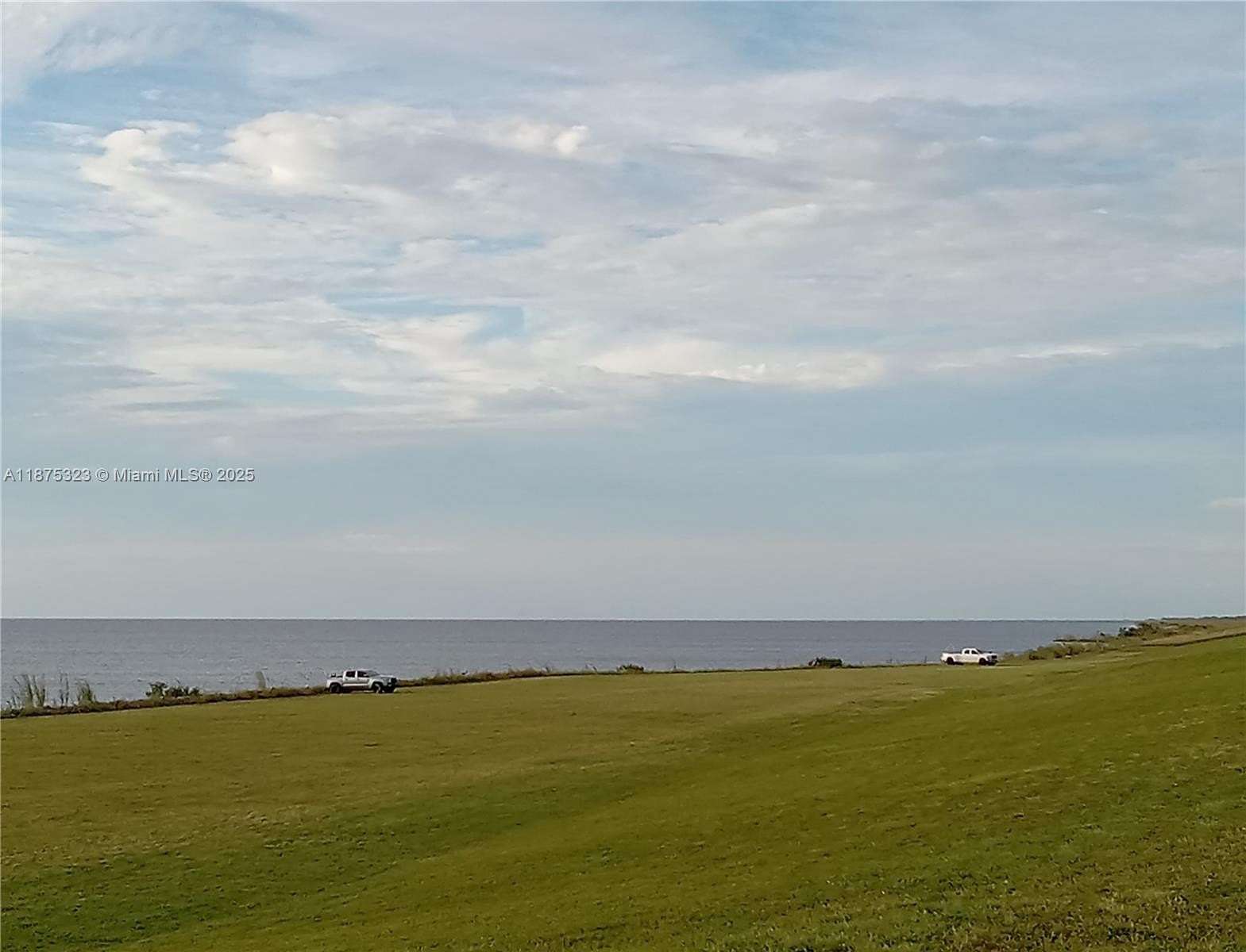 2 Acres of Residential Land for Sale in Okeechobee, Florida