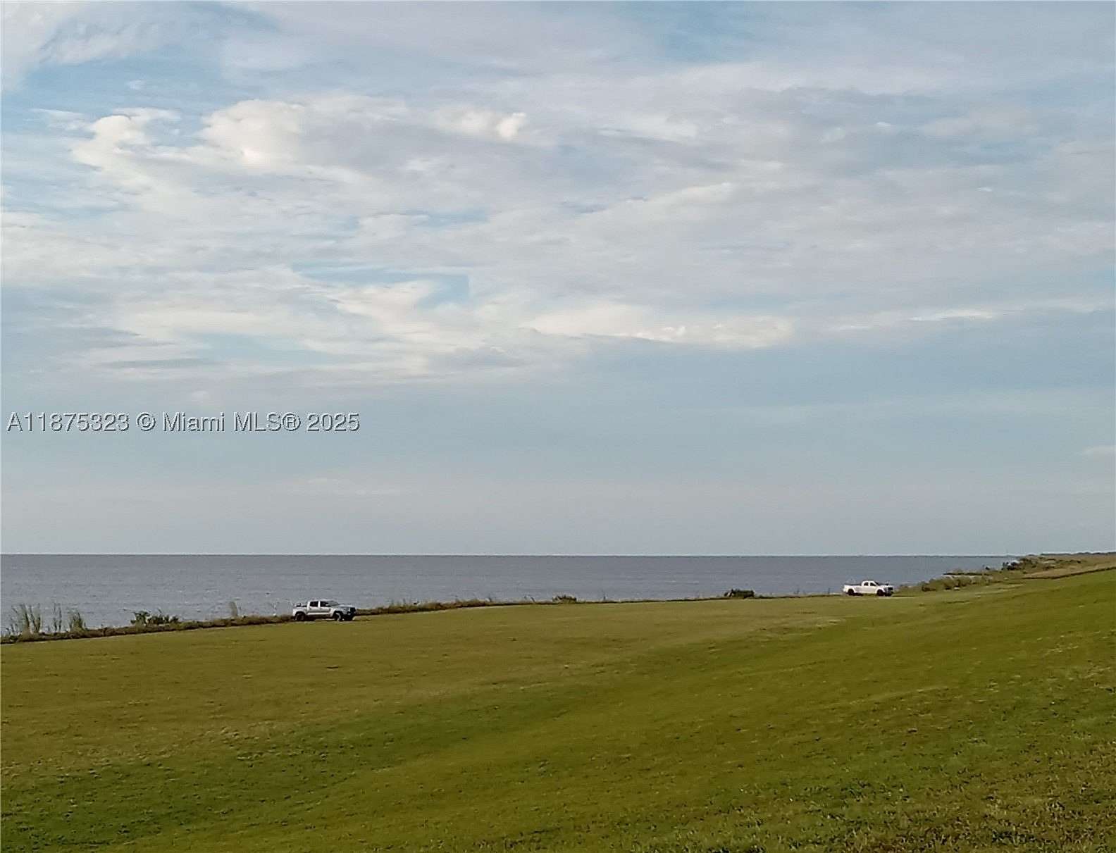 2 Acres of Residential Land for Sale in Okeechobee, Florida