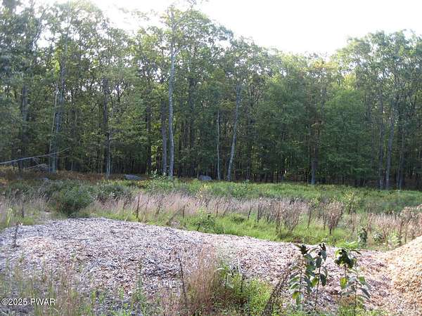 6.86 Acres of Residential Land for Sale in Lakeville, Pennsylvania