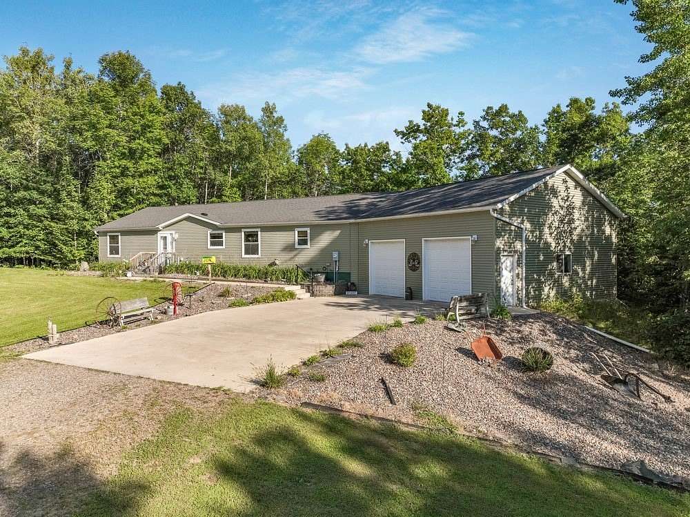 31.6 Acres of Recreational Land with Home for Sale in Weyerhaeuser, Wisconsin