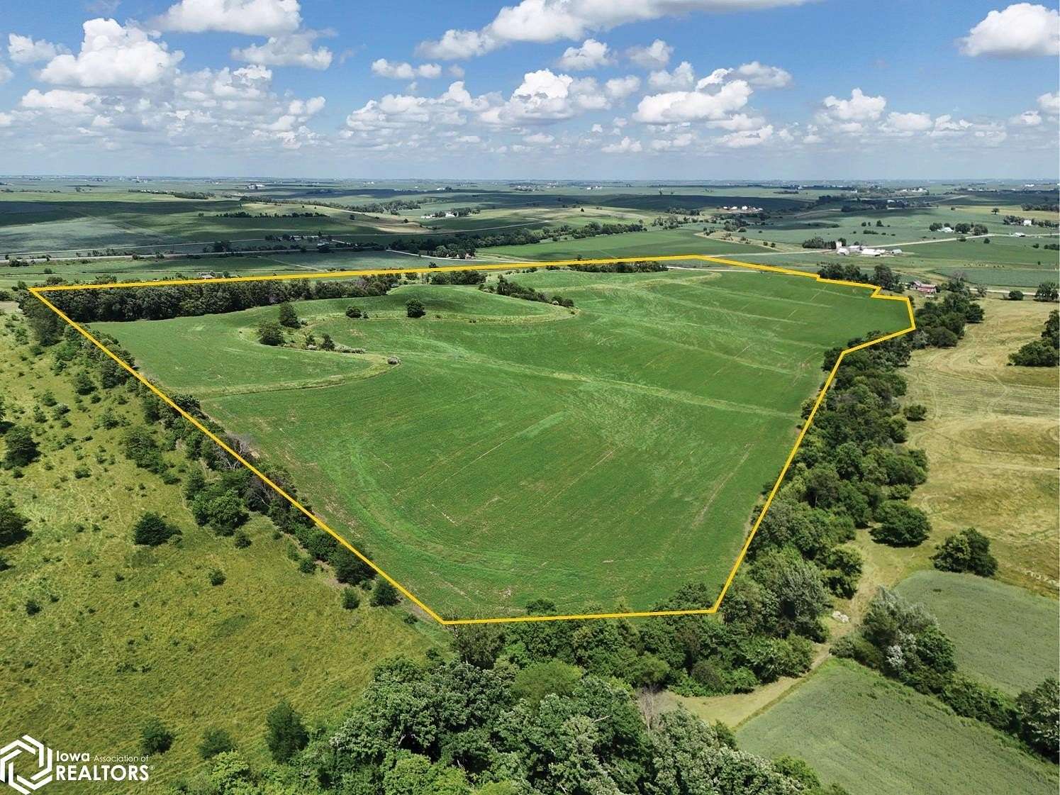 61.2 Acres of Agricultural Land for Sale in Belle Plaine, Iowa