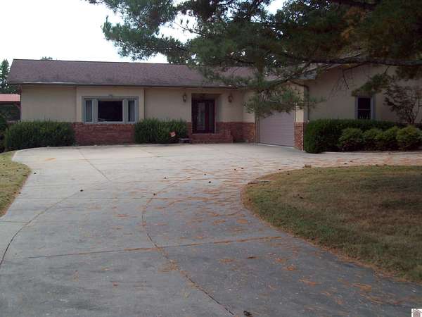 4.76 Acres of Residential Land with Home for Sale in Calvert City, Kentucky