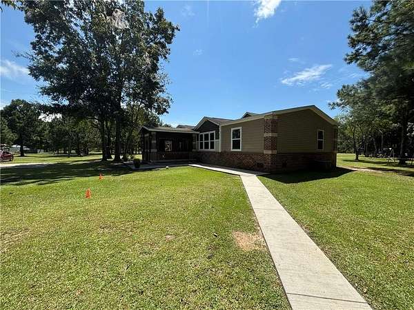 10 Acres of Land with Home for Sale in Jesup, Georgia